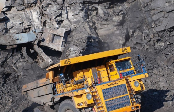 На Донбассе закрываются угольные шахты