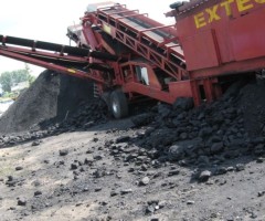 В Донецке из шахты эвакуировано 105 горняков