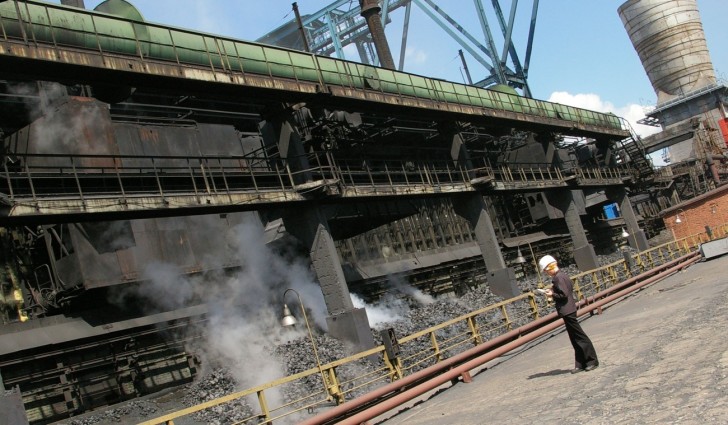 Магнитогорский металлургический комбинат распродает активы