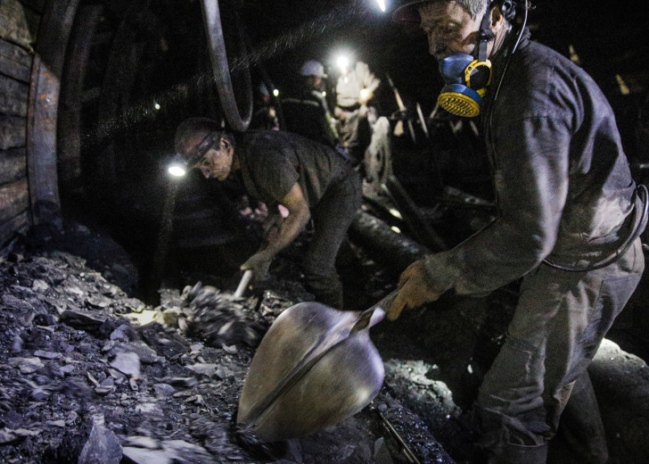 В Кузбассе из шахты эвакуировали горняков