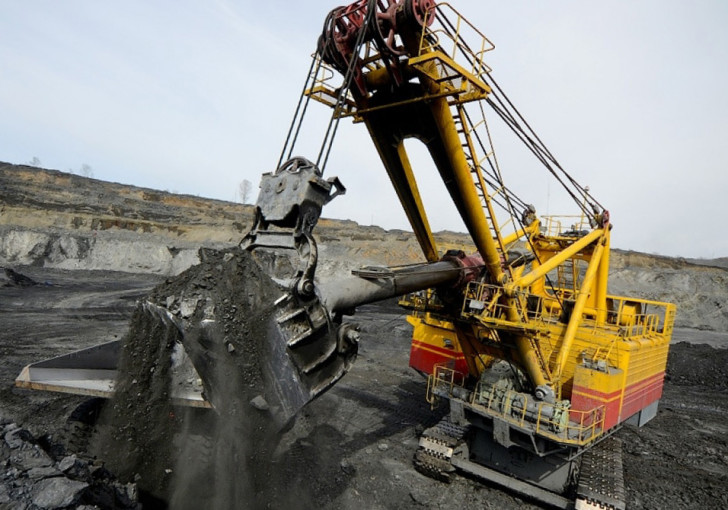 Специалисты выясняют причины повышения уровня метана в шахте Большевик